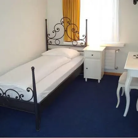 Hotel Hirschen 3*