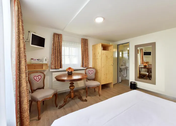 赫斯臣酒店 3* 苏黎世