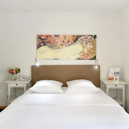 ヒルシェン ホテル 3*