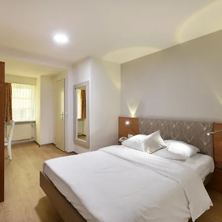 ホテル ヒルシェン